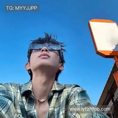 鲍欢蔚